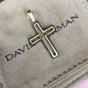 David Yurman 18K and forged carbon gold cross 32mm new